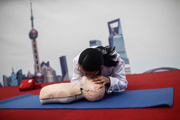 B1441522994 small dba24